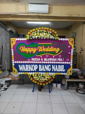 Papan Bunga di Cipedak